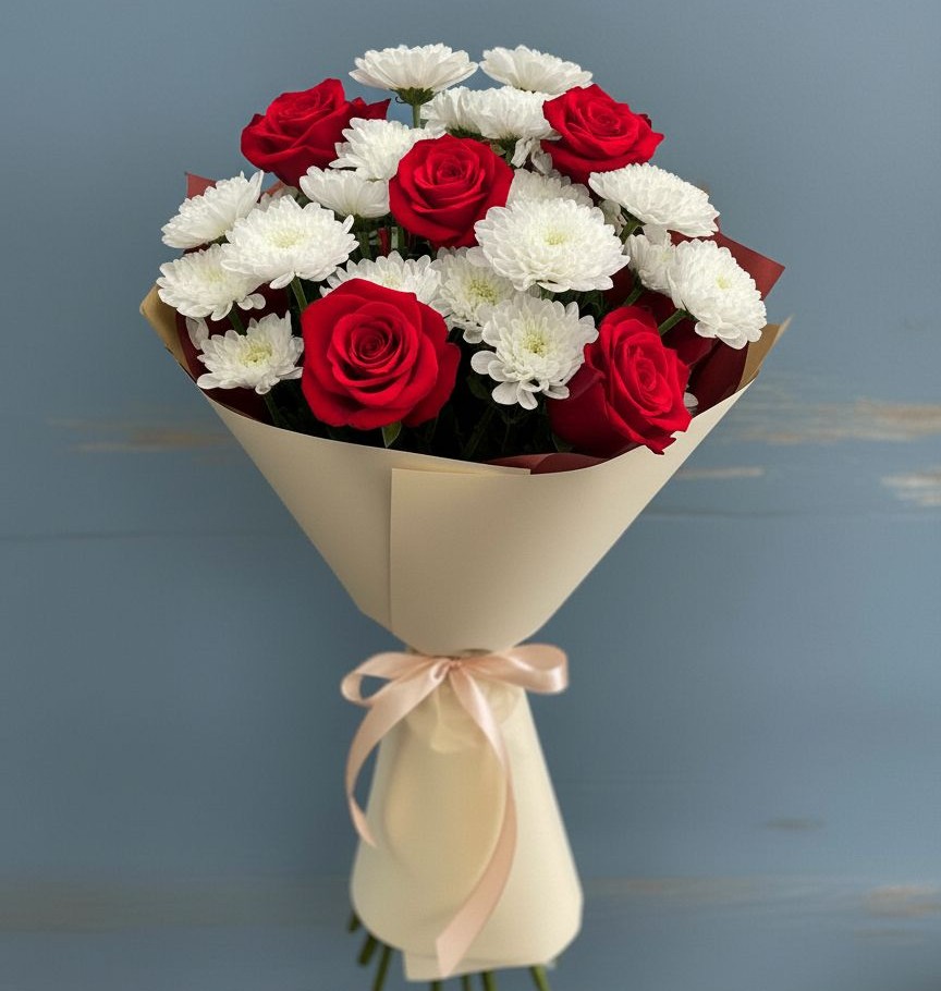 Букет цветов из: Розы и Хризантемы в Губкине