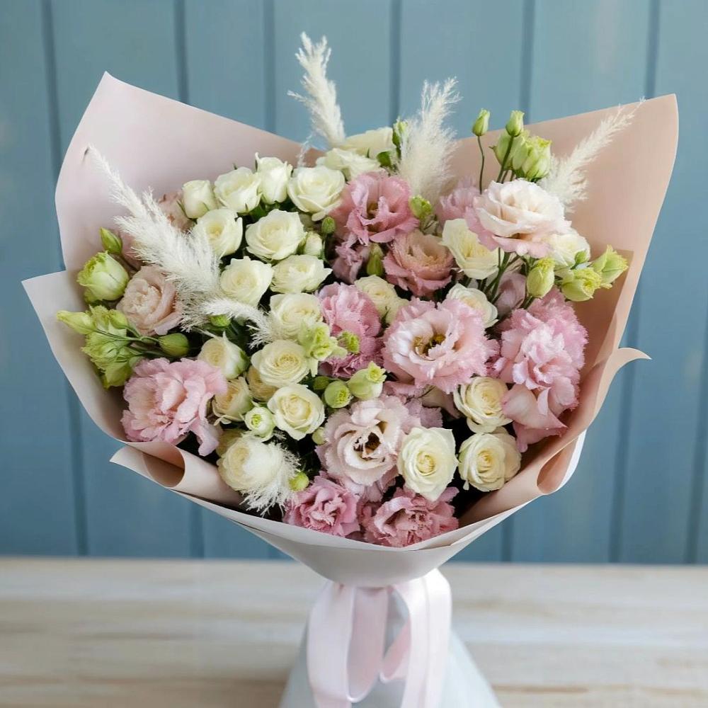 Букет цветов из: Альстромерии и Розы в Губкине