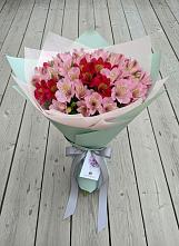 Букет цветов из:  Альстромерии в Губкине