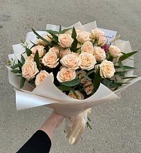 Букет Кремовые розы Латте в Губкине