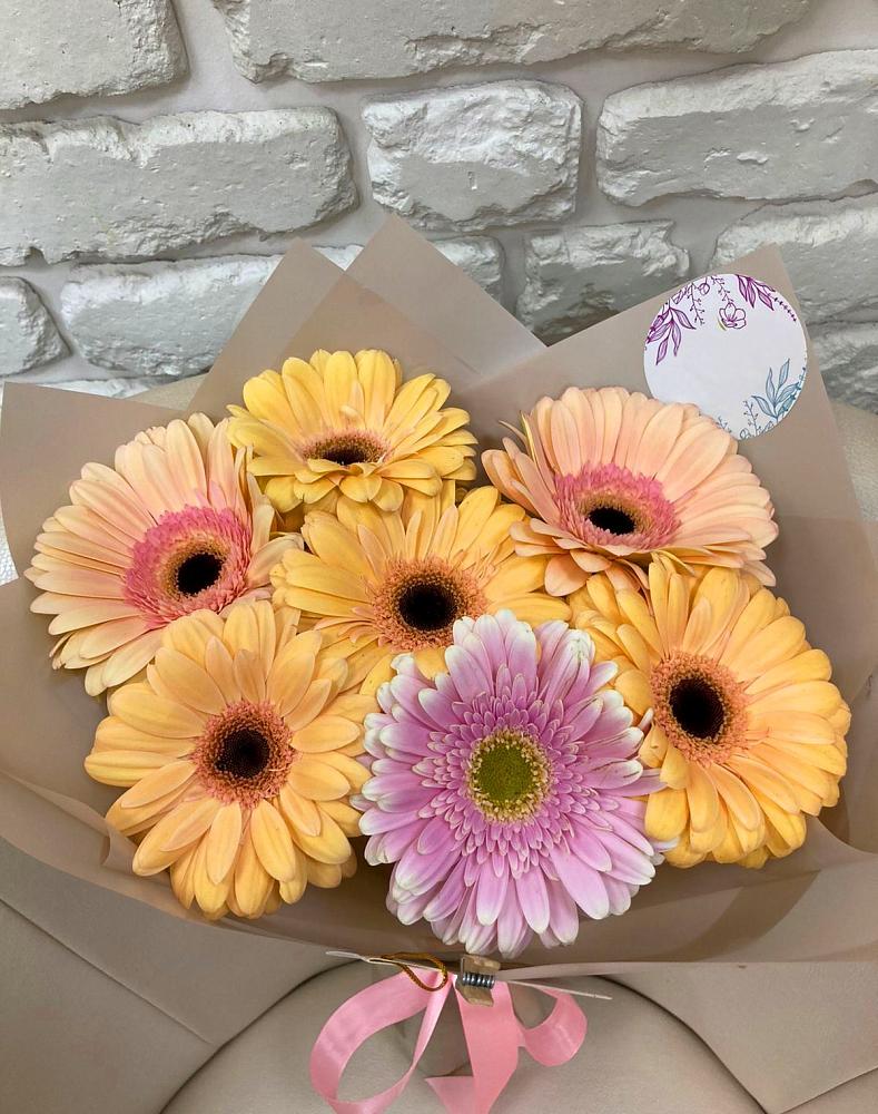 Букет цветов из: Герберы в Губкине