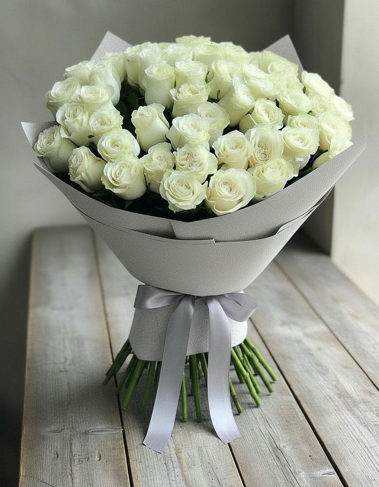 Букет 35 Белых роз в Губкине