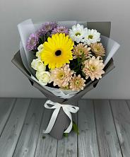 Букет цветов из:  Розы, Герберы и Хризантемы в Губкине