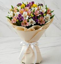 Букет цветов из:  Альстромерии в Губкине