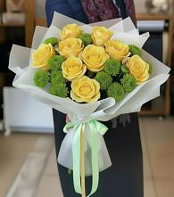Букет цветов из:  Хризантемы и Розы в Губкине