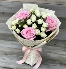 Букет цветов из:  Розы в Губкине