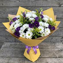 Букет цветов из:  Ирисы, Хризантемы и Ромашки #REPLACE_PRED# Губкине