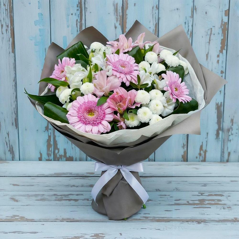 Букет цветов из: Герберы, Альстромерии и Хризантемы в Губкине
