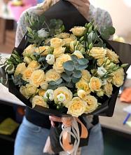 Букет цветов из:  Розы и Лизиантусы #REPLACE_PRED# Губкине