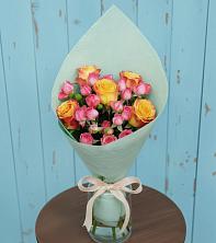 Букет цветов из:  Розы в Губкине